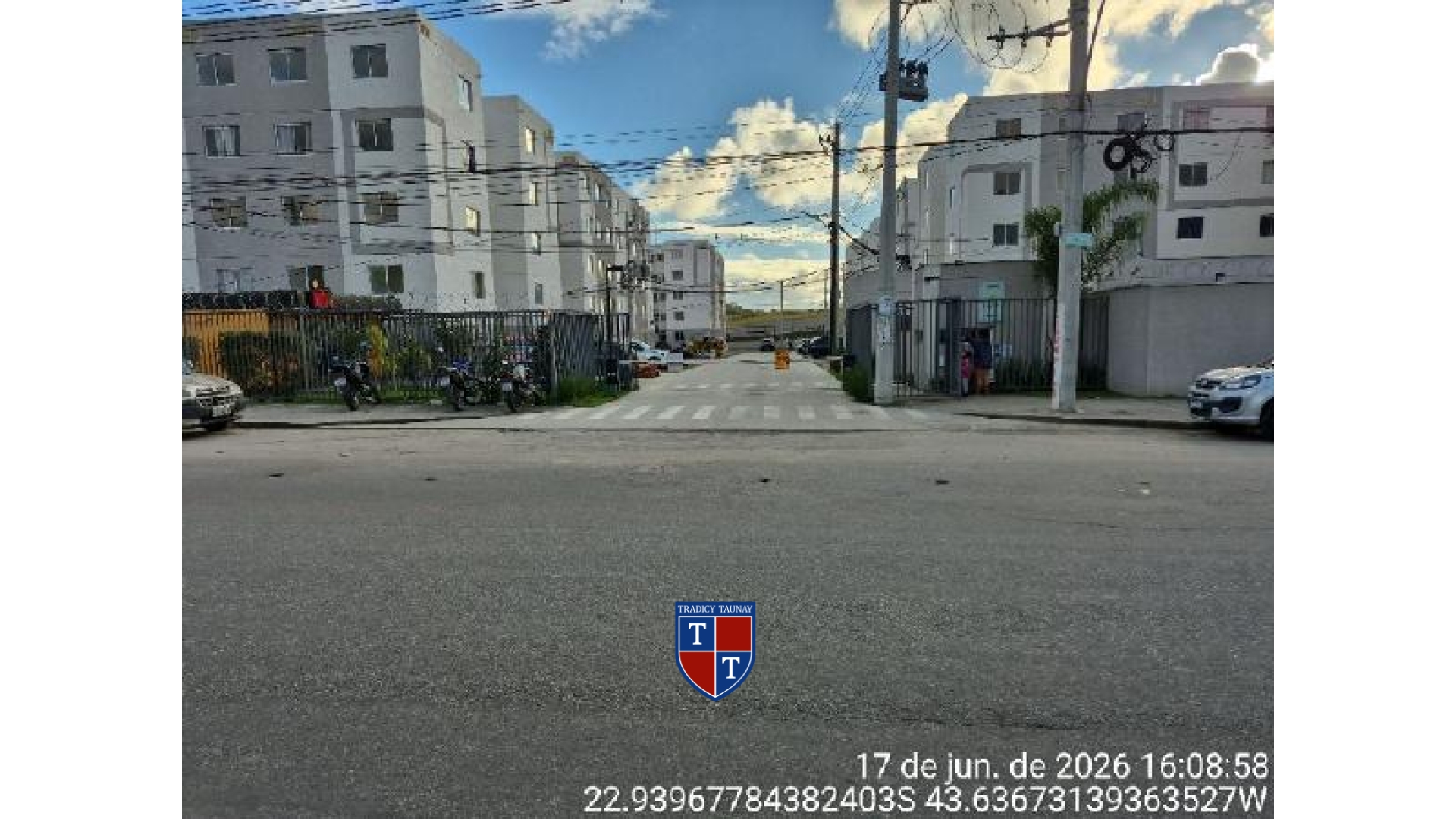 Foto 1 de APARTAMENTO em SANTA CRUZ, RIO DE JANEIRO/RJ - Imóvel Retomado CAIXA Ref 8787720211461