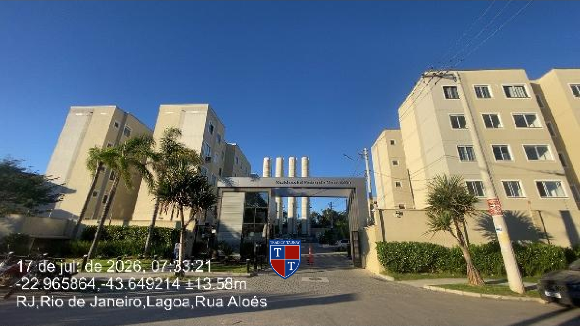 APARTAMENTO em GUARATIBA