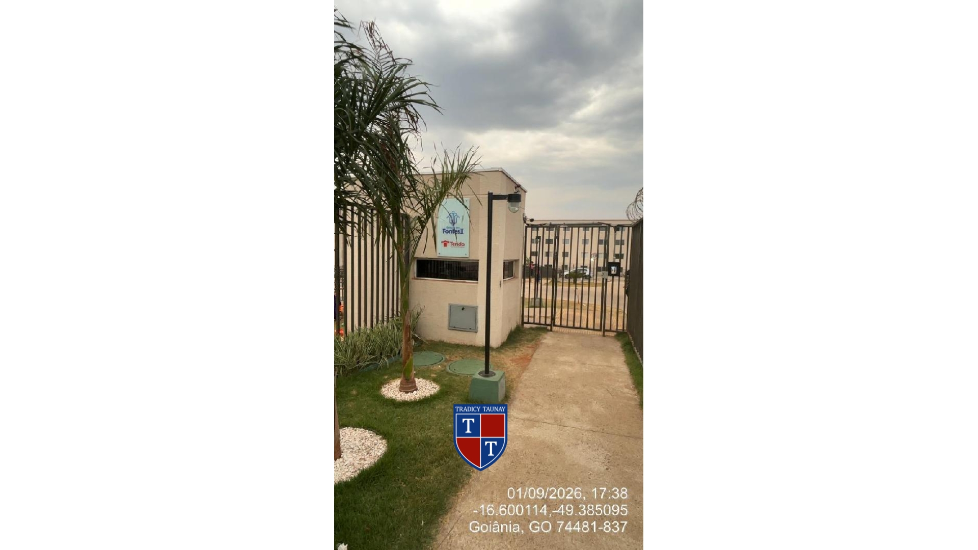 APARTAMENTO em RESIDENCIAL FLORES DO CERRADO