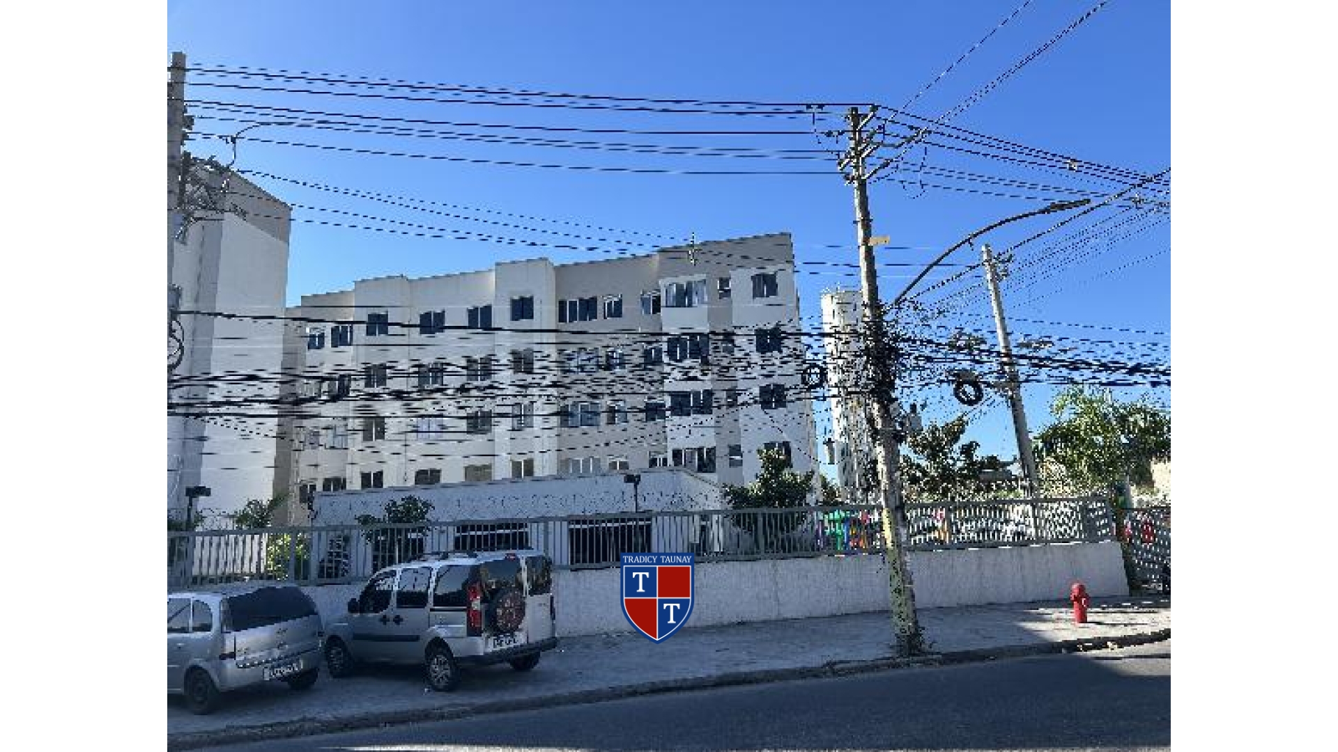 APARTAMENTO em PAVUNA