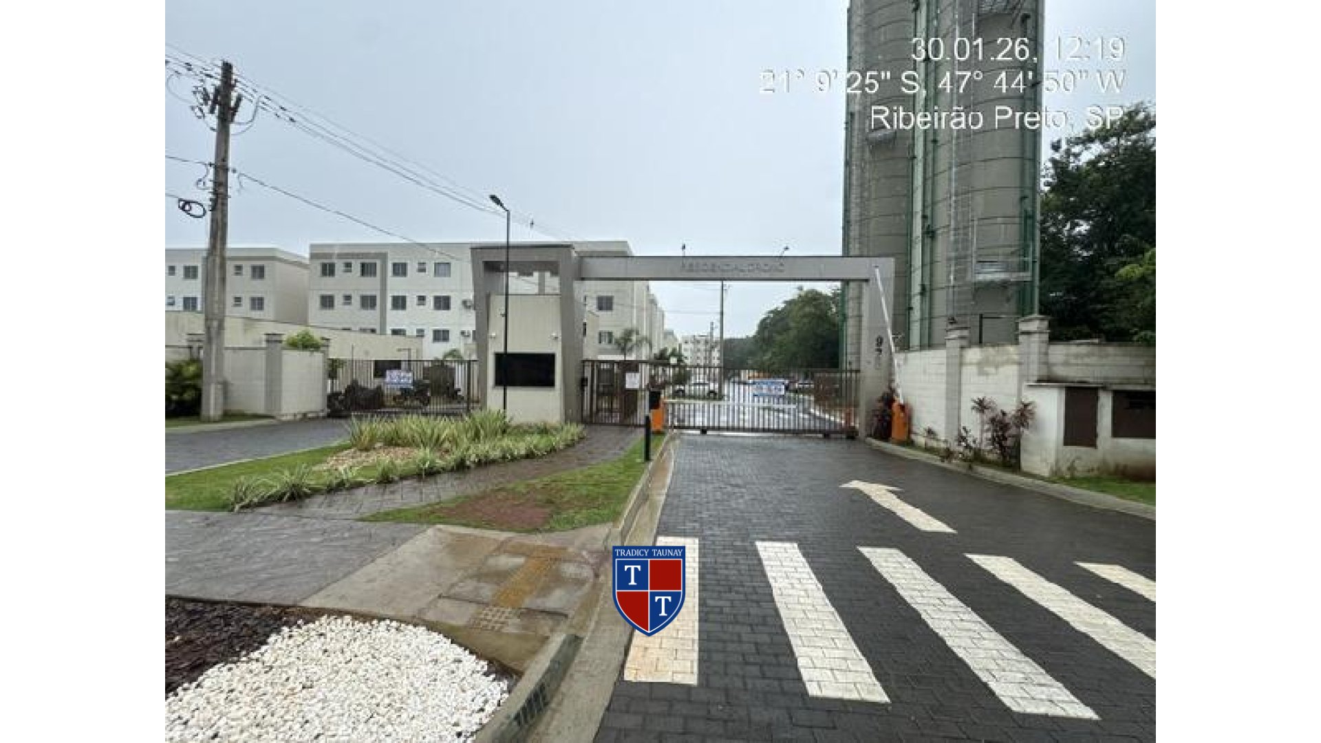 Foto 1 de APARTAMENTO em JARDIM OURO BRANCO - Imóvel Retomado Caixa