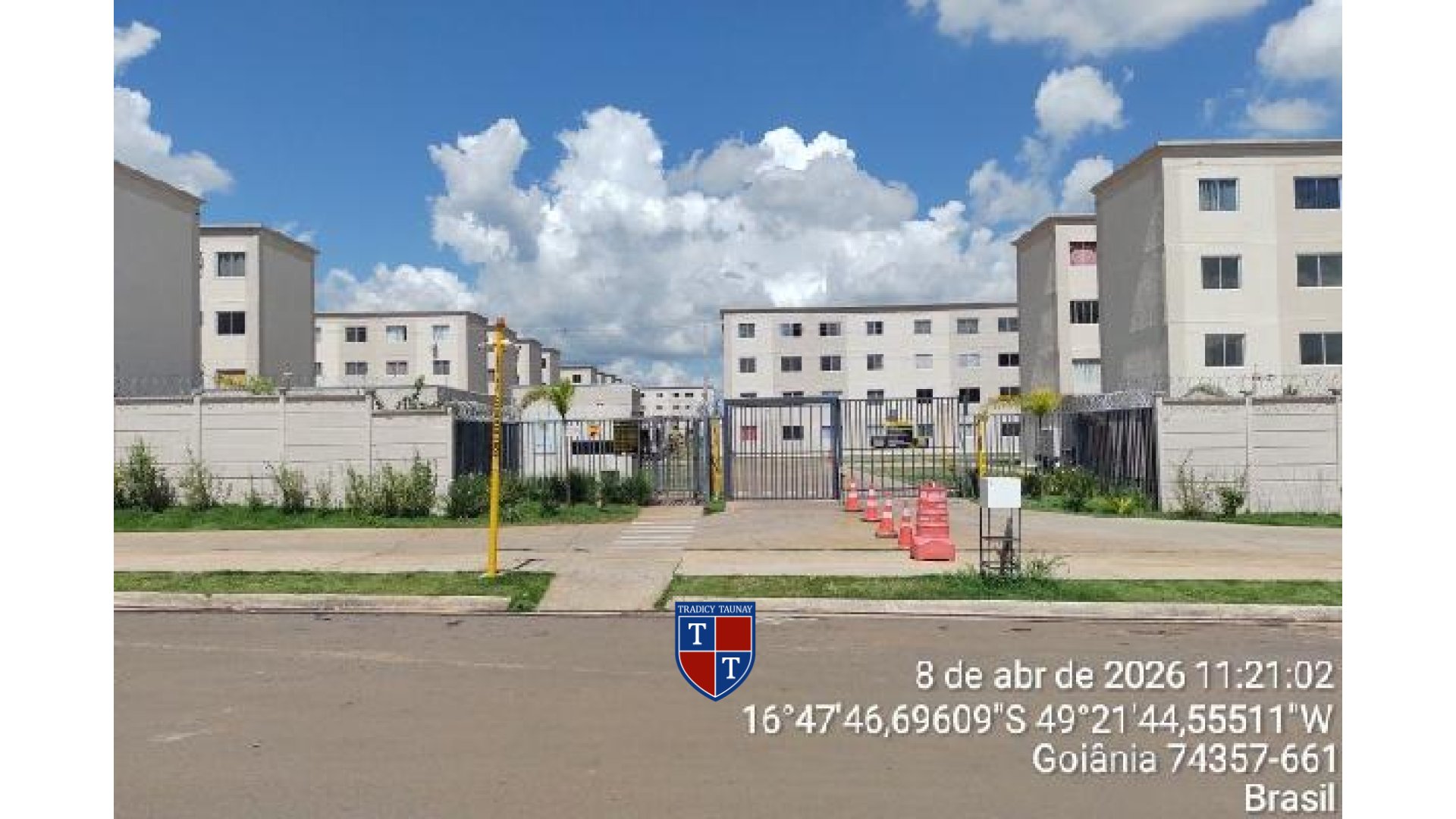 Foto 1 de APARTAMENTO em FAZENDA DOURADOS - CONDOMINIO SONHO DOUR - Imóvel Retomado Caixa