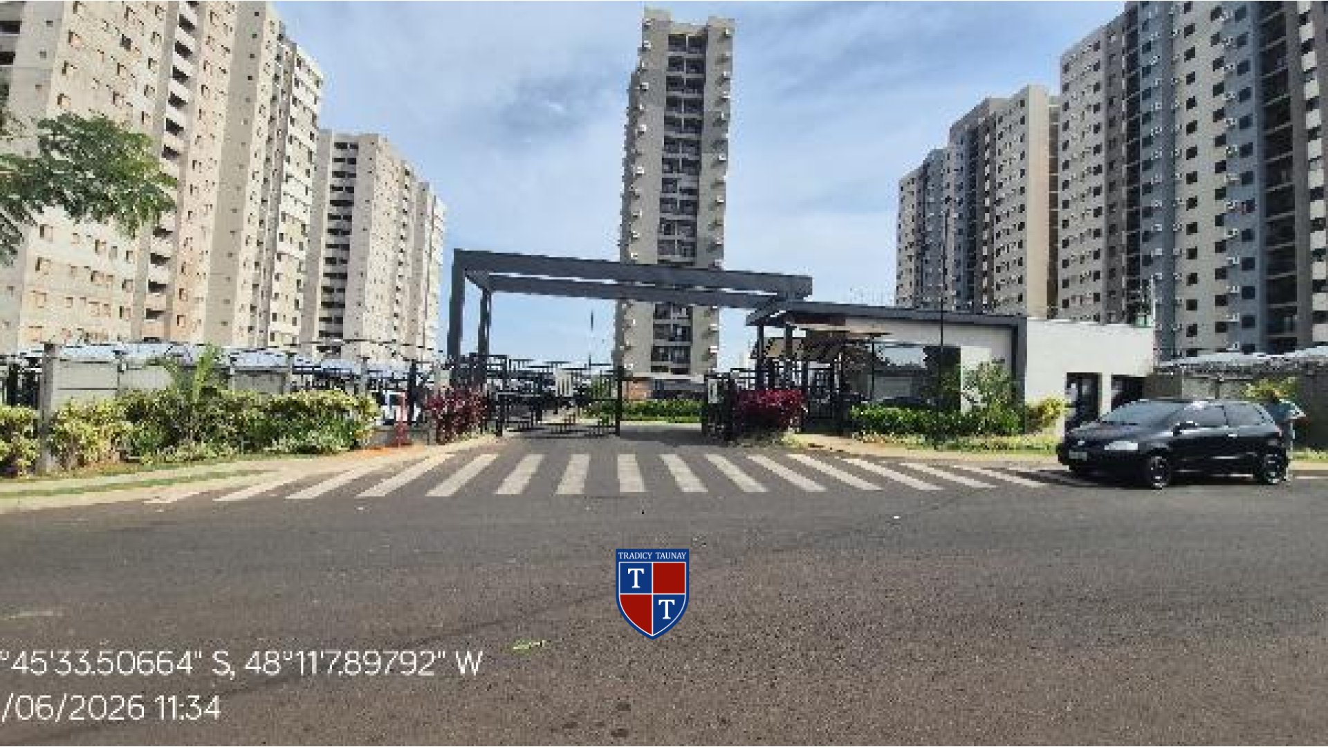 Foto 1 de APARTAMENTO em RESIDENCIAL CAMBUY - Imóvel Retomado Caixa