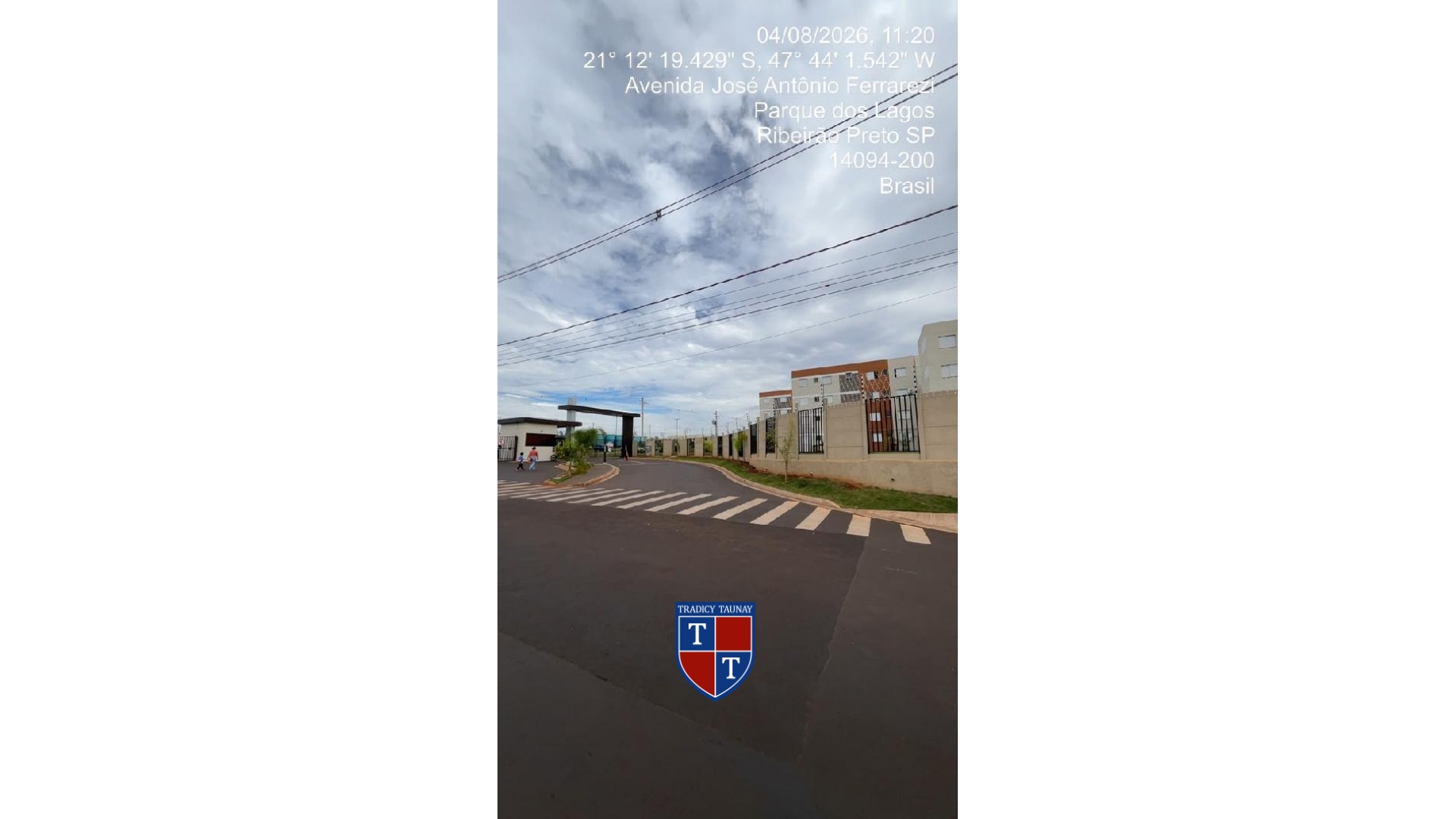 APARTAMENTO em SANTA IRIA