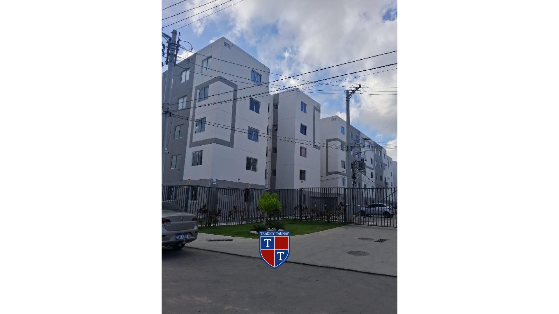 APARTAMENTO em GUARATIBA