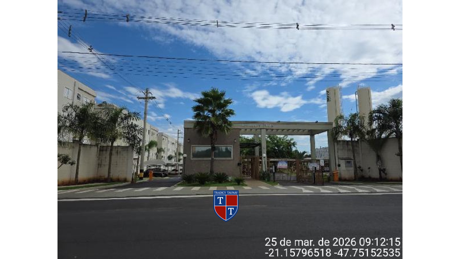 APARTAMENTO em JARDIM OURO BRANCO