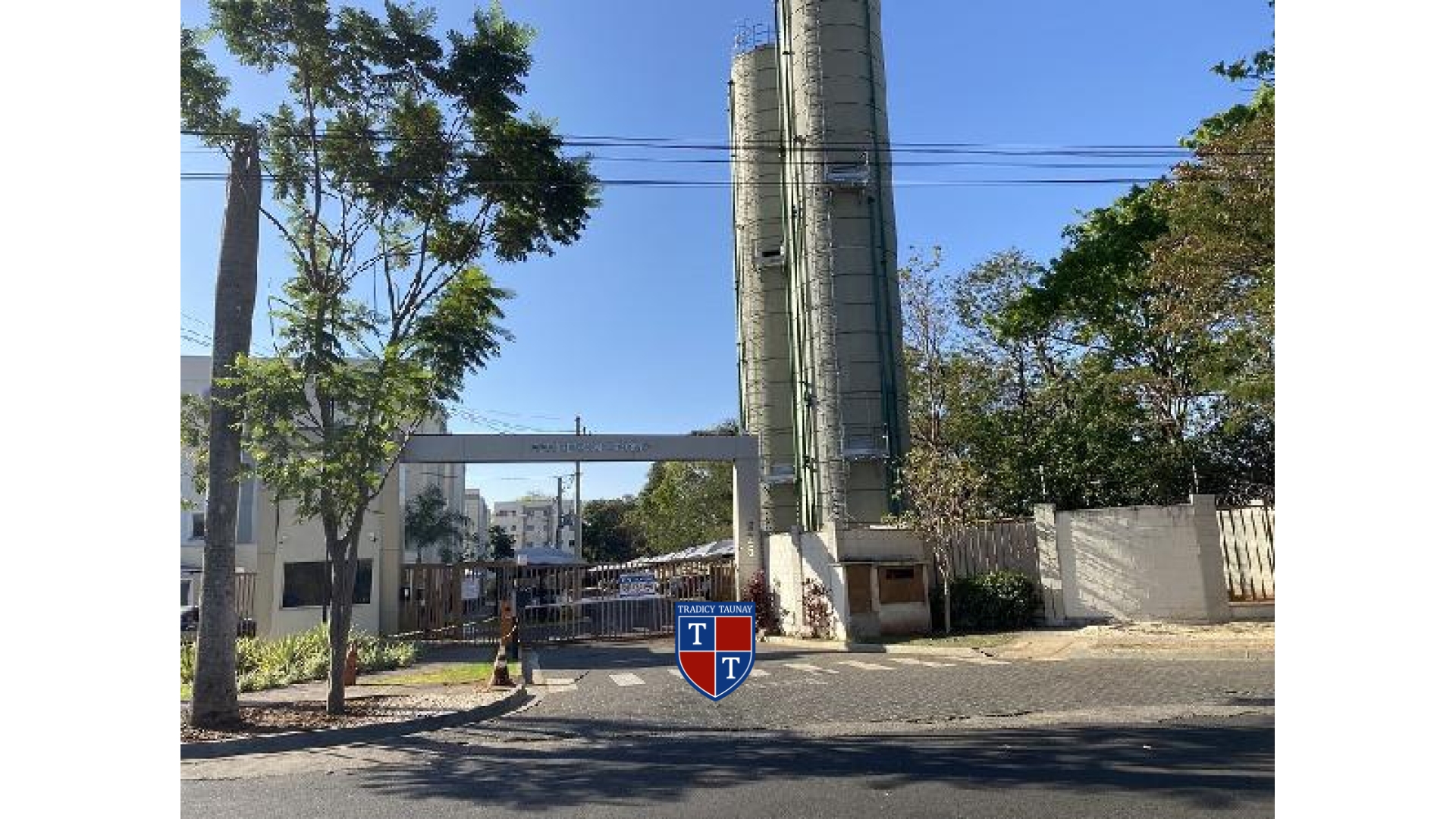 APARTAMENTO em JARDIM OURO BRANCO